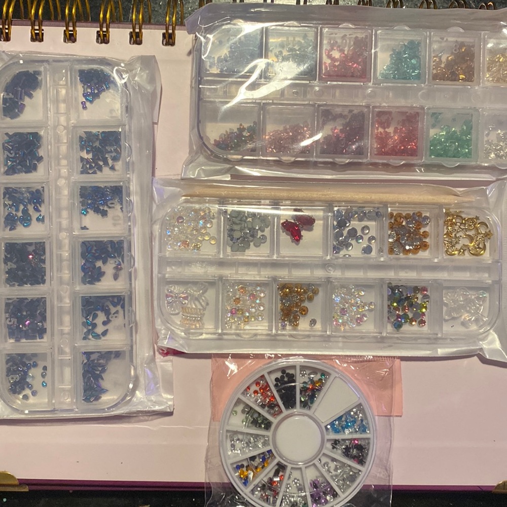 gems for nails art